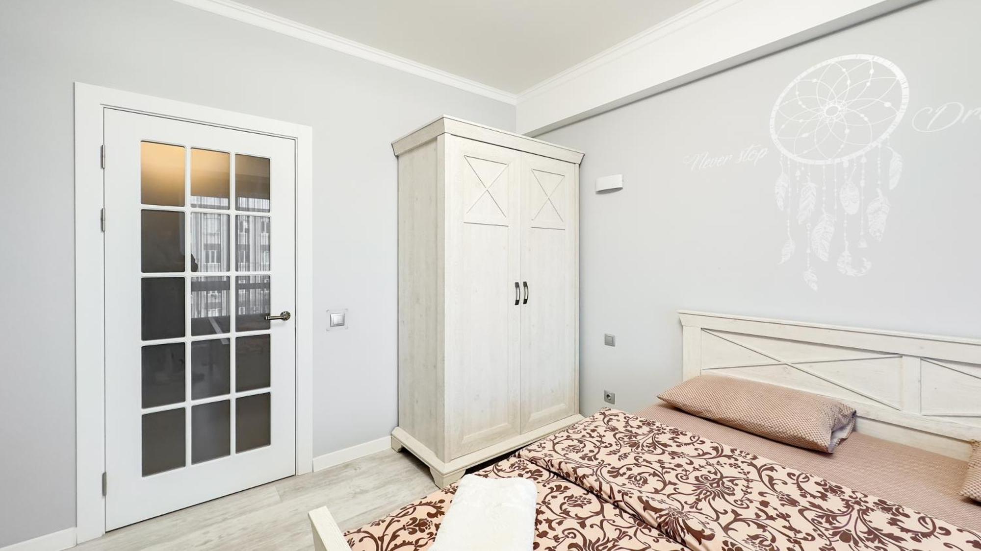 Tourist Grand Ismail Apartments Chişinau Exteriör bild